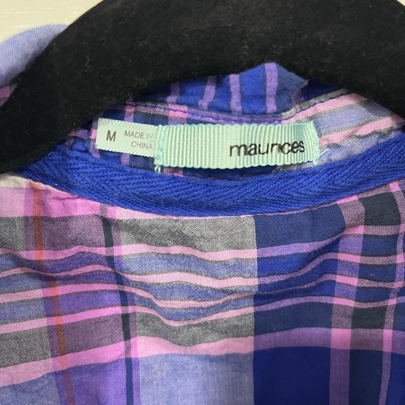 Maurice’s women’s flannel - Picture 3 of 3